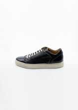 Load image into Gallery viewer, Men Scrambler Low Black
